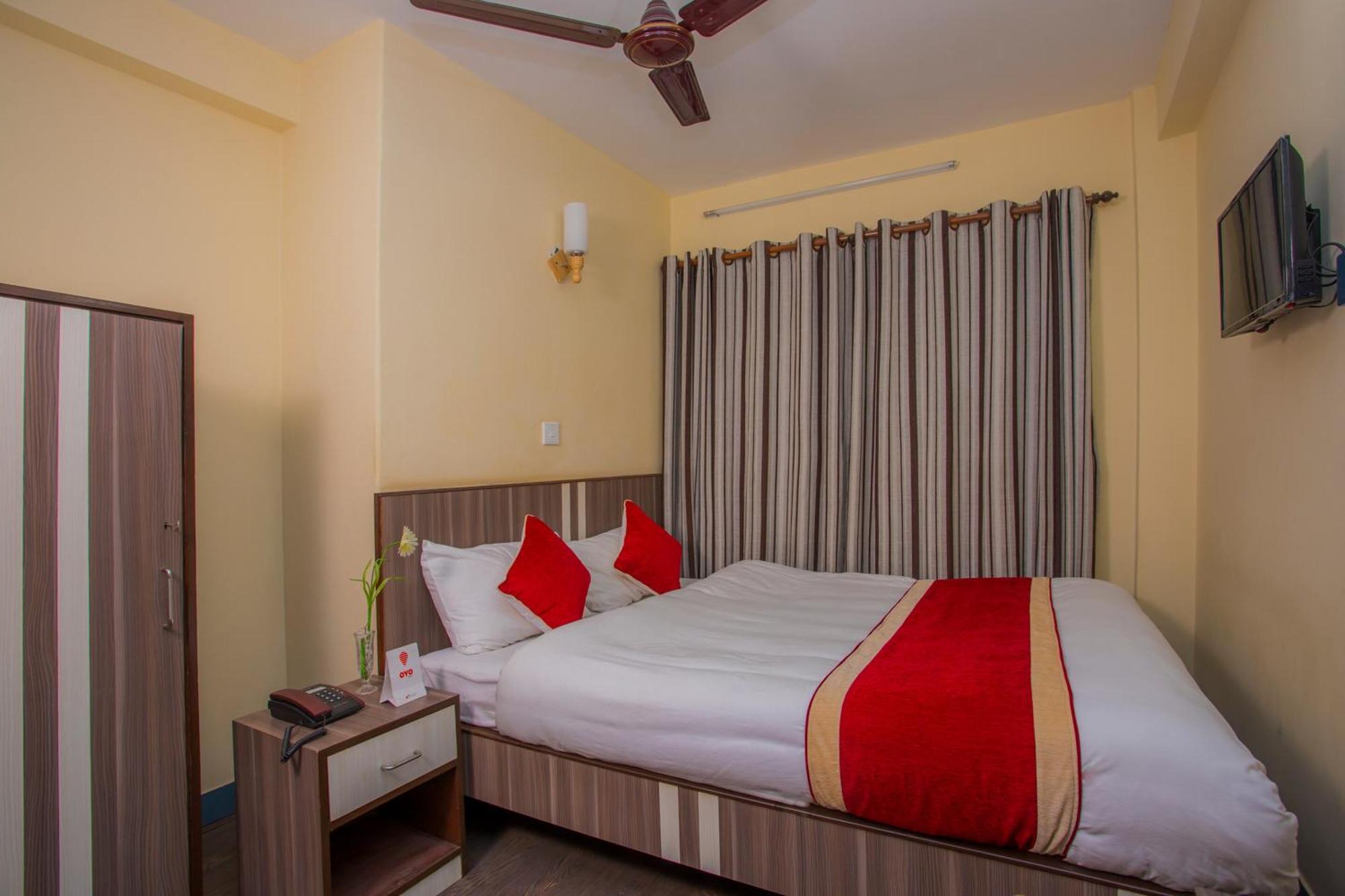 Oyo 297 Hotel Aayam Katmandu Eksteriør bilde