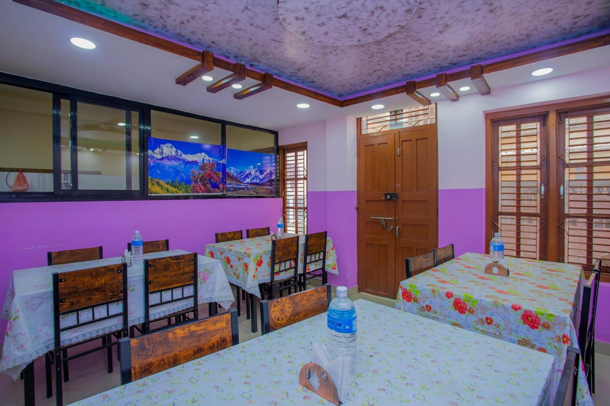 Oyo 297 Hotel Aayam Katmandu Eksteriør bilde